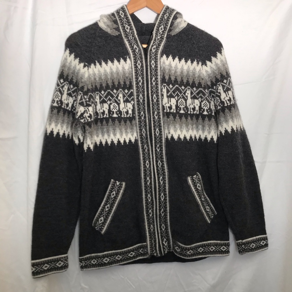 Authentic alpaca sweater from Ecuador NWOT